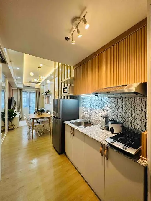 Condotel Vibe At Spring Residences Near Airport Manila 0*,