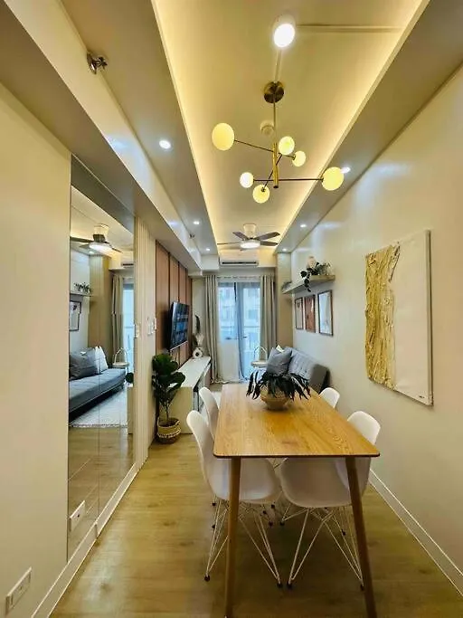 Appartamento Condotel Vibe At Spring Residences Near Airport Manila