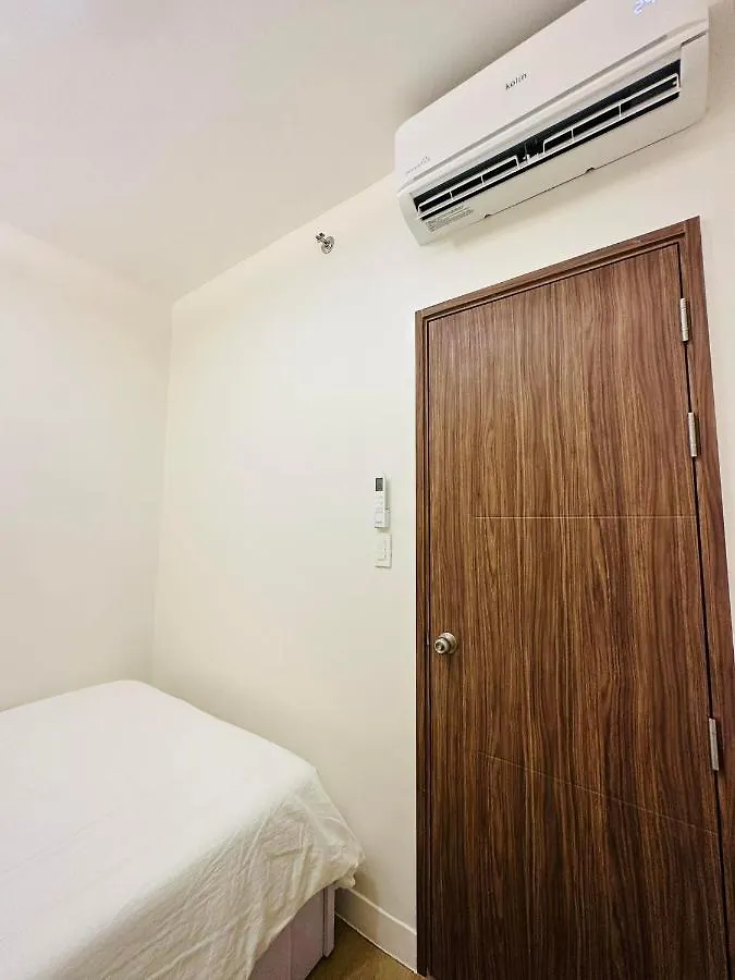 Condotel Vibe At Spring Residences Near Airport Manila